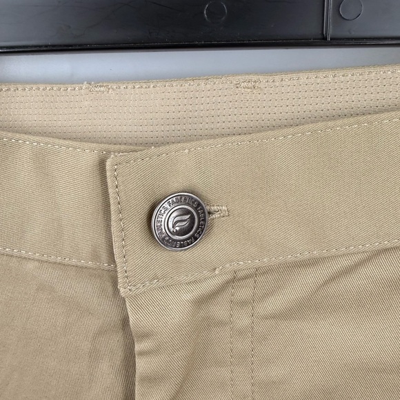 Fabletics Pants Mens 44x30 Twill Khaki The High Side Chino Modern Slim Fit Golf - Picture 5 of 9